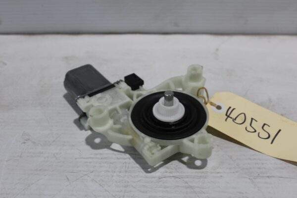 Mercedes Benz W177 W205 A C Class Front Window Regulator Motor A0009065706
