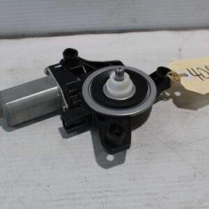 Mercedes Benz W177 Rear Window Regulator Motor A0009060908 - Image 2