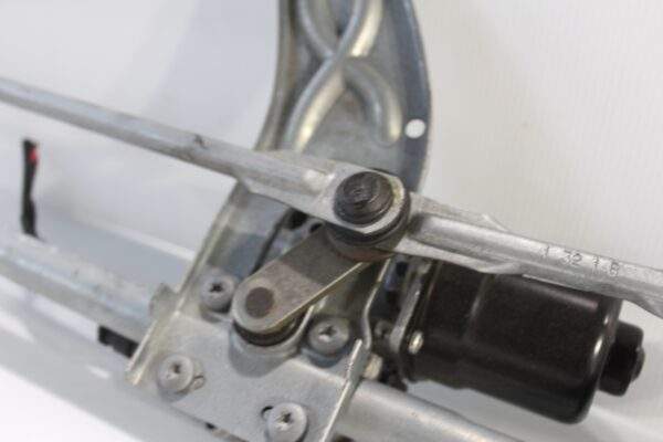 Mercedes Benz W177 A180 A200 A250 A35 A45 Window Wiper Motor A1778205001