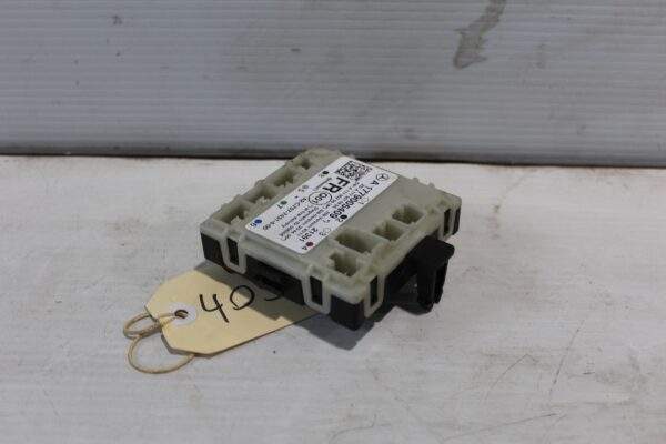 Mercedes Benz W177 A Class Front Right Door Control Unit Module A1779005409