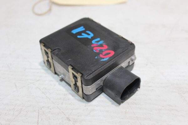Mercedes Benz W177 W205 W253 A C GLC Class Radar Distance Control A0009058913