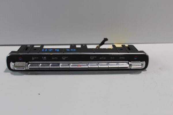 Mercedes Benz W177 W118 A CLA Class AC Climate Control Switch Panel A2479056803