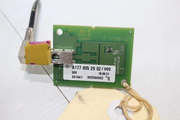 Mercedes Benz W177 A Class Antenna Receiver A1779052902