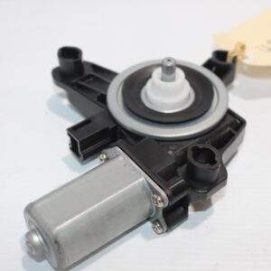 Mercedes Benz W177 A Class Window Regulator Motor A0009060808 - Image 2