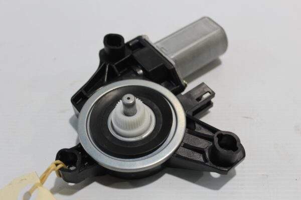 Mercedes Benz W177 A Class Window Regulator Motor A0009060808