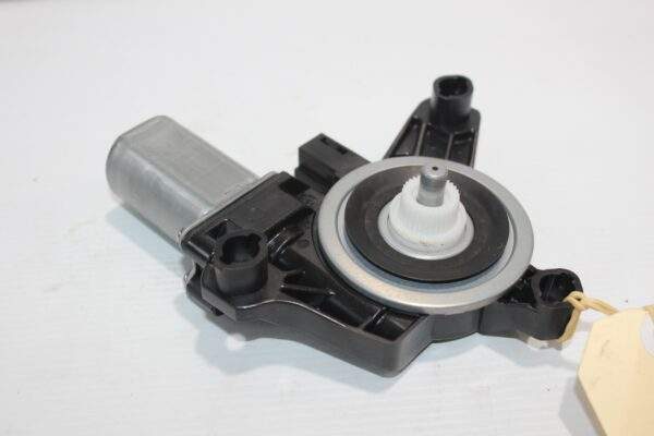 Mercedes Benz W177 A Class Window Regulator Motor A0009060808