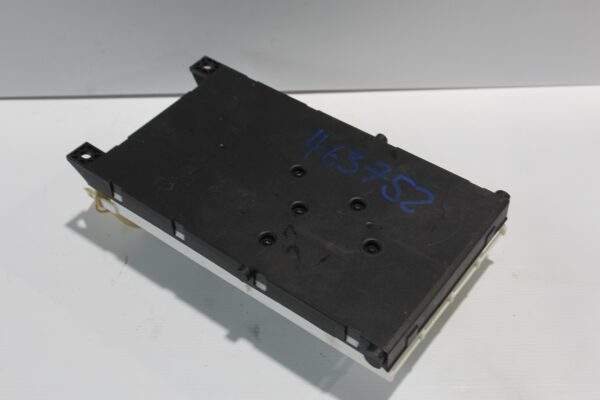 Mercedes Benz W176 W117 A CLA Class BCM SAM Control Unit A1569007702