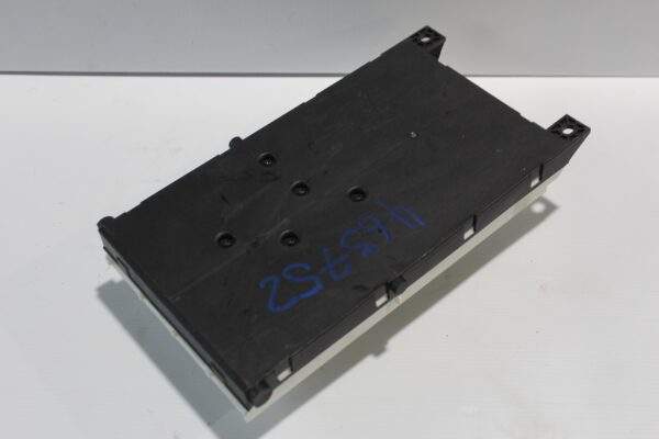 Mercedes Benz W176 W117 A CLA Class BCM SAM Control Unit A1569007702