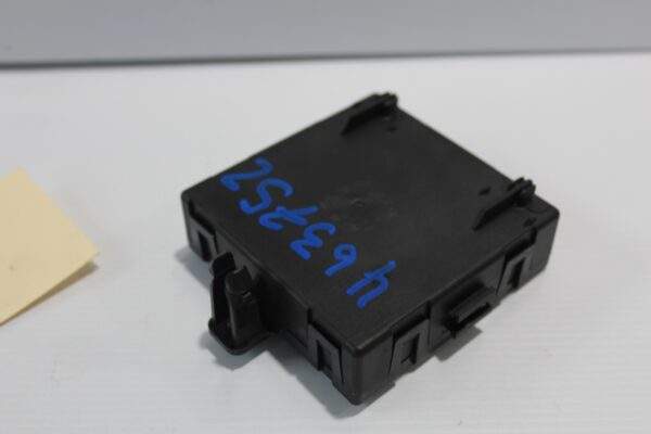 Mercedes Benz W176 W117 A CLA Class Door Control Module Unit A1669000318