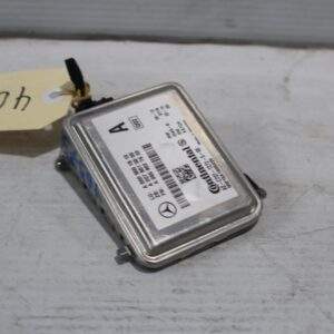 Mercedes Benz A CLA Class Front Lane Departure Assist Camera A0009001810 - Image 3