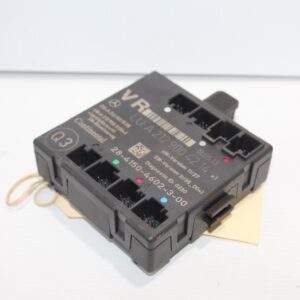 Mercedes Benz W204 W212 C E Class Door Control Module Unit A2129004214 - Image 2