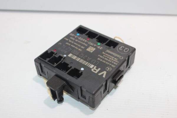 Mercedes Benz W204 W212 C E Class Door Control Module Unit A2129004214