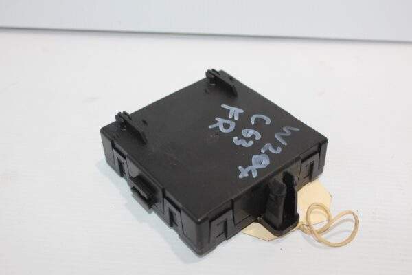Mercedes Benz W204 W212 C E Class Door Control Module Unit A2129004214