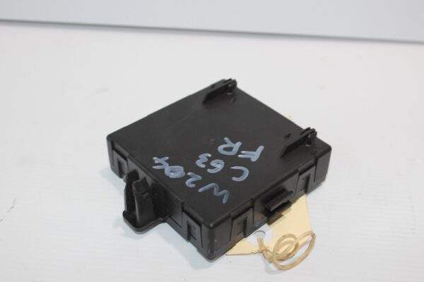 Mercedes Benz W204 W212 C E Class Door Control Module Unit A2129004214