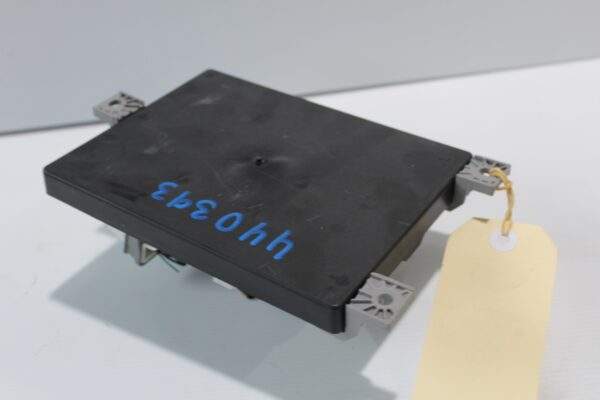 Mercedes Benz W205 C Class Rear SAM Body Control Module A2059007037, A2059009745