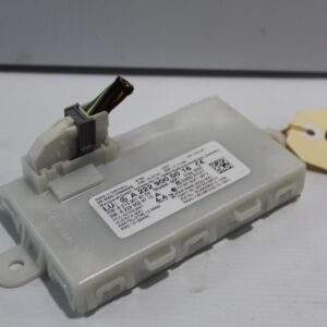 Mercedes Benz W205 C Class Keyless Entry Control Module A2229000016, A2229003420 - Image 9