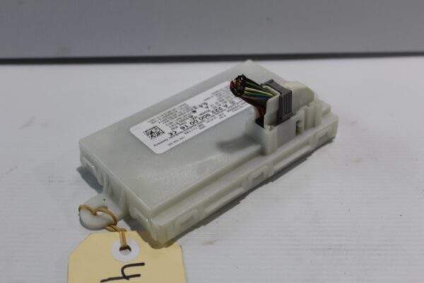Mercedes Benz W205 C Class Keyless Entry Control Module A2229000016, A2229003420