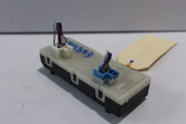 Mercedes Benz W205 C Class Boot Trunk Closing Control Unit A2139000814