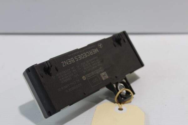 Mercedes Benz W205 C Class Boot Trunk Closing Control Unit A2139000814