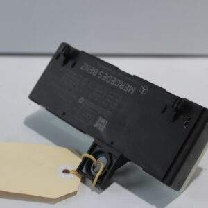 Mercedes Benz W205 C Class Boot Trunk Closing Control Unit A2139000814 - Image 5