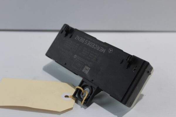 Mercedes Benz W205 C Class Boot Trunk Closing Control Unit A2139000814