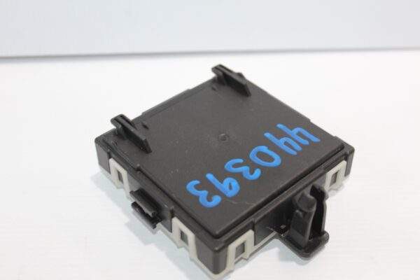 Mercedes Benz W205 C Class Door Control Unit Module A2139002422