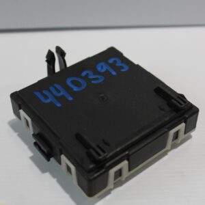 Mercedes Benz W205 C Class Door Control Unit Module A2139002422 - Image 3