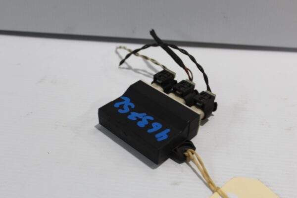 Mercedes Benz W205 C Class Boot Closing Switching Module A2229050606