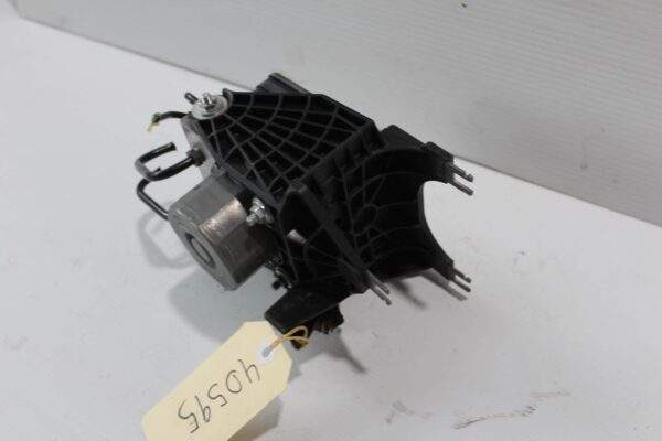 Mercedes Benz W176 W117 A45 CLA45 AMG ABS Pump Unit A1764310600