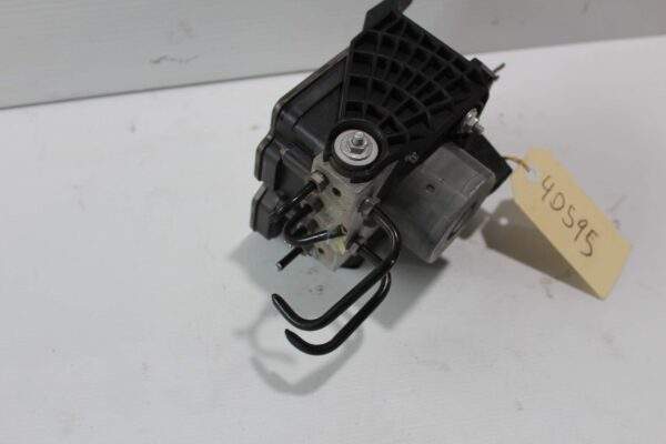 Mercedes Benz W176 W117 A45 CLA45 AMG ABS Pump Unit A1764310600