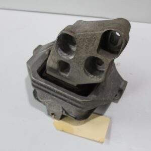 Mercedes Benz W176 W117 A45 CLA45 Transmission Gearbox Mount A2462402317 - Image 3