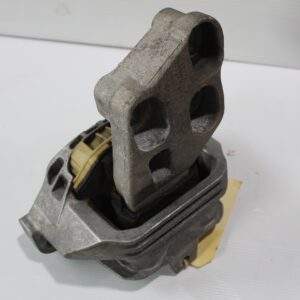 Mercedes Benz W176 W117 A45 CLA45 Transmission Gearbox Mount A2462402317 - Image 4