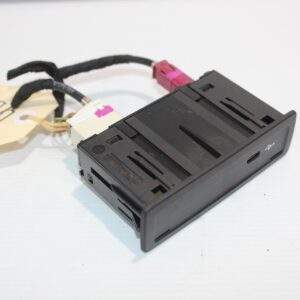 Mercedes Benz W177 A Class USB Multimedia Connection Port A2478203902 - Image 5