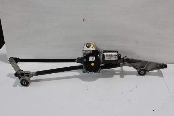 Mercedes Benz W176 W117 A CLA Class Wiper Motor Assembly A1768200140