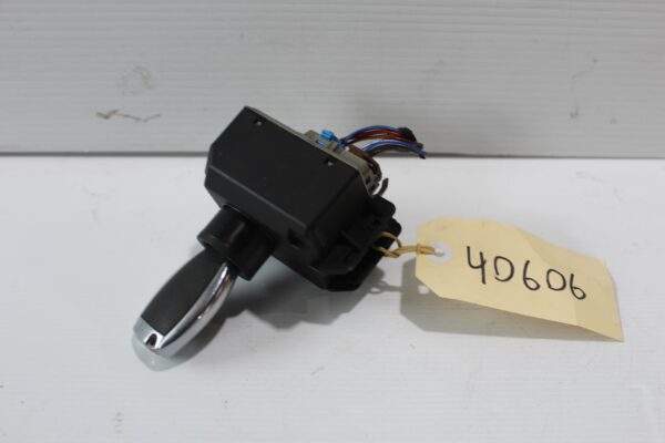 Mercedes Benz W176 W117 A CLA Class Ignition Barrel Switch w Key A2469054702
