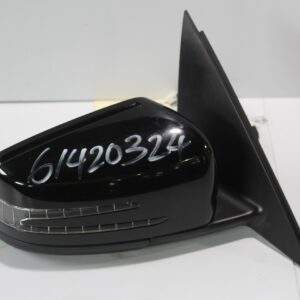 Mercedes Benz W204 C63 Drivers Side Mirror Electric Fold A2048103076 A2048107493