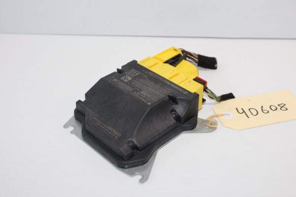 Mercedes Benz W177 A Class SRS Airbag Control Unit Module A1779002410