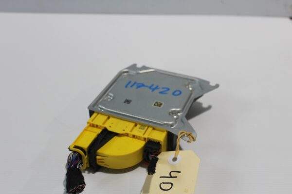 Mercedes Benz W177 A Class SRS Airbag Control Unit Module A1779002410