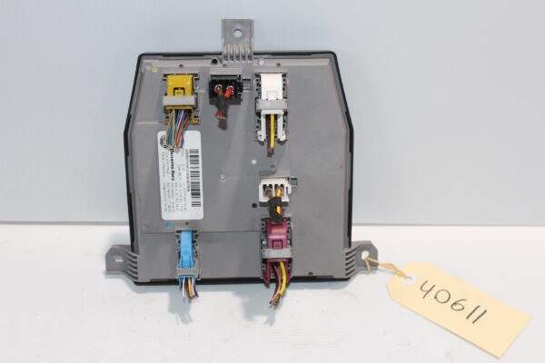 Mercedes Benz W205 C300 Front SAM Control Unit Module A2059007539, A2059007845