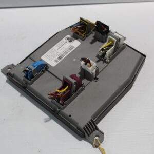 Mercedes Benz W205 C300 Front SAM Control Unit Module A2059007539, A2059007845 - Image 10