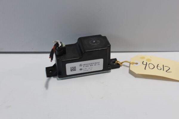 Mercedes Benz W205 C Class Voltage Converter A2059053414
