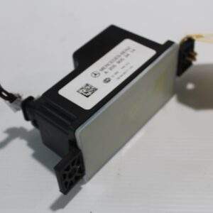 Mercedes Benz W205 C Class Voltage Converter A2059053414 - Image 6