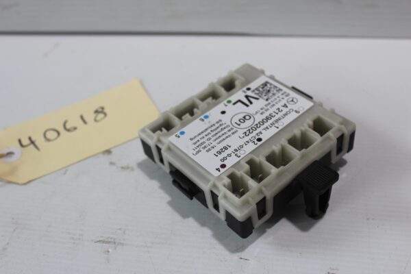 Mercedes Benz W177 W118 W205 W213 Door Control Module A2139002022