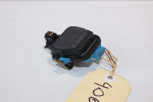 Mercedes Benz W205 W213 C E Class Rain Sensor A2139006816