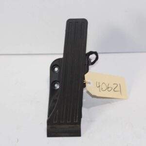 Mercedes Benz W205 C Class Accelerator Throttle Pedal A2053000004 - Image 11