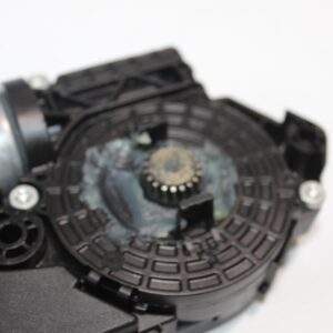 Mercedes Benz W205 C Class Sunroof Motor A2059002729 - Image 2