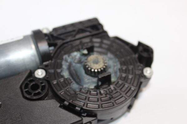 Mercedes Benz W205 C Class Sunroof Motor A2059002729
