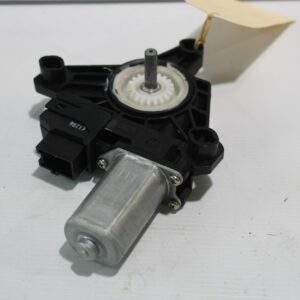 Mercedes Benz W205 C Class Rear Window Motor A2139060502 - Image 8