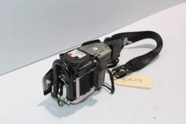 Mercedes Benz W205 C Class Front Left Seat Belt Pre-Tensioner A2058607700