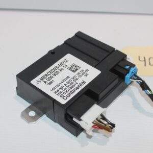 Mercedes Benz W205 C Class Fuel Pump Control Unit Module A0009002414 - Image 2